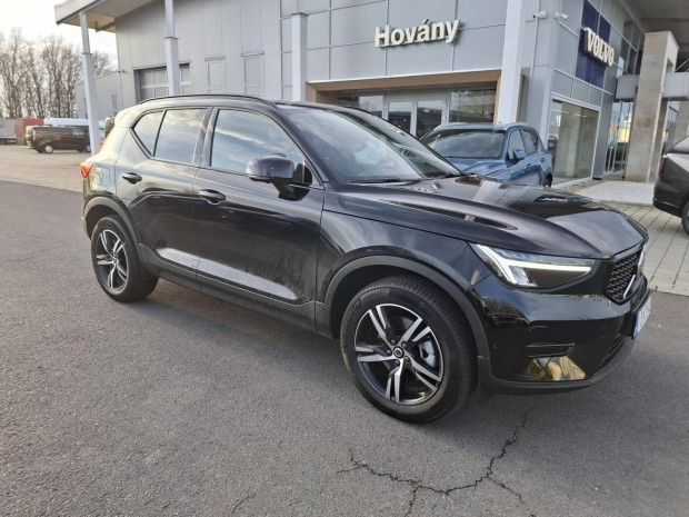 Volvo XC40 2.0 [B4] Mhev Plus Dark DCT Bkscsa...